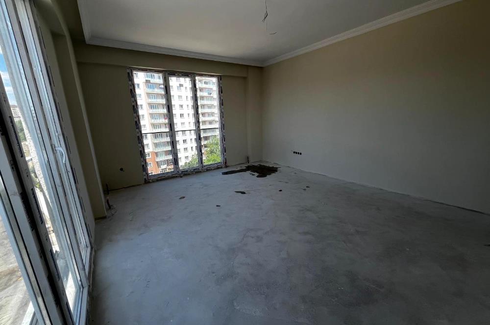 PENDİK KAVAKPINAR MAH. 3+1 SATILIK DAİRE 90 M2 NET BALKONLU 