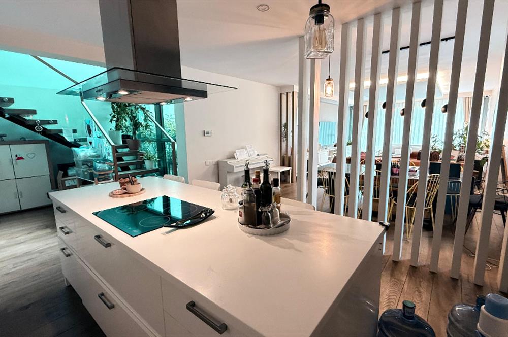 PARKONE SİTESİ'NDE KİRALIK 3+1 BAHÇE DUBLEKS DAİRE