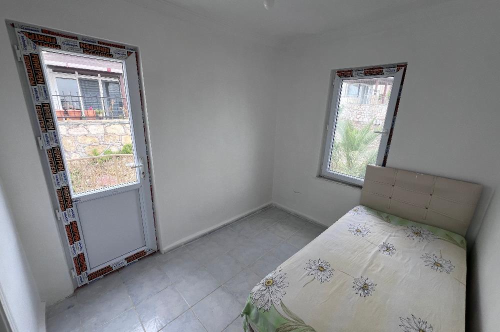 Bodrum Adabükü-Boğaziçi'de, Gümüşkum Sitesinde Satılık Müstakil