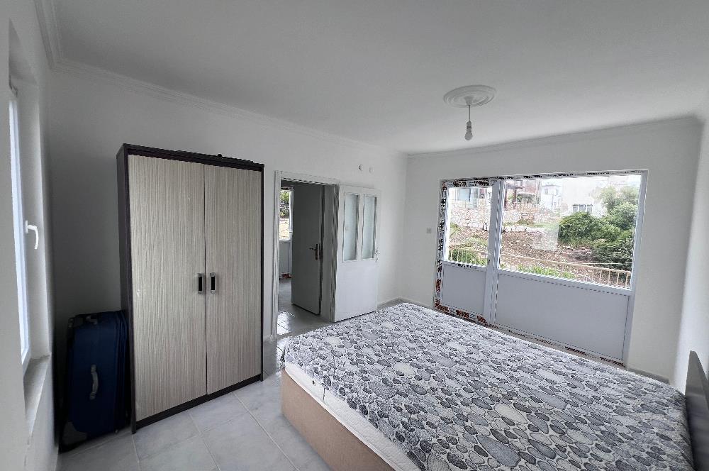 Bodrum Adabükü-Boğaziçi'de, Gümüşkum Sitesinde Satılık Müstakil