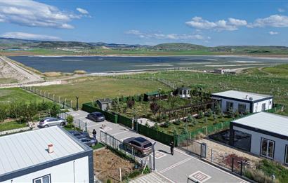 AYGÜN ÖZDEMİR`DEN SATILIK HOBİ BAHÇESİ İÇERİSİNDE 2+1 EV 