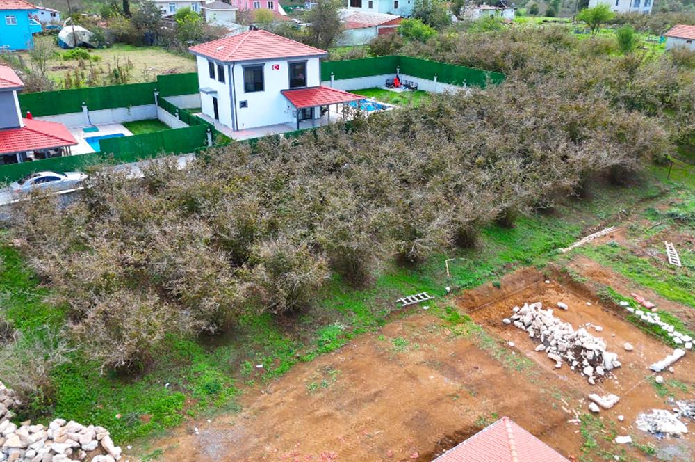 KAYNARCA BÜYÜKYANIK’ta 1000 m2 Yola Cepheli Doğa Manzaralı İmarlı Arsa