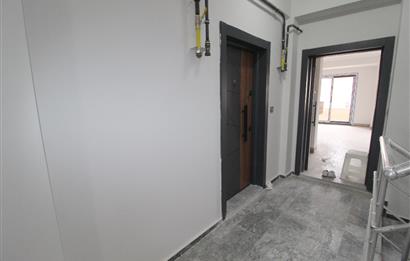 CENTURY21 BAL'DAN BAHÇELİEVLER MAH.'de KİRALIK SIFIR 1+1 DAİRE