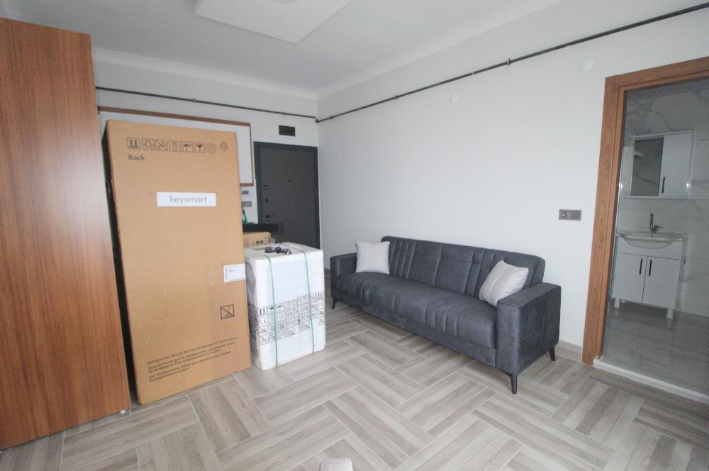 CENTURY21 BAL'DAN BAHÇELİEVLER MAH.'de KİRALIK SIFIR 1+1 DAİRE