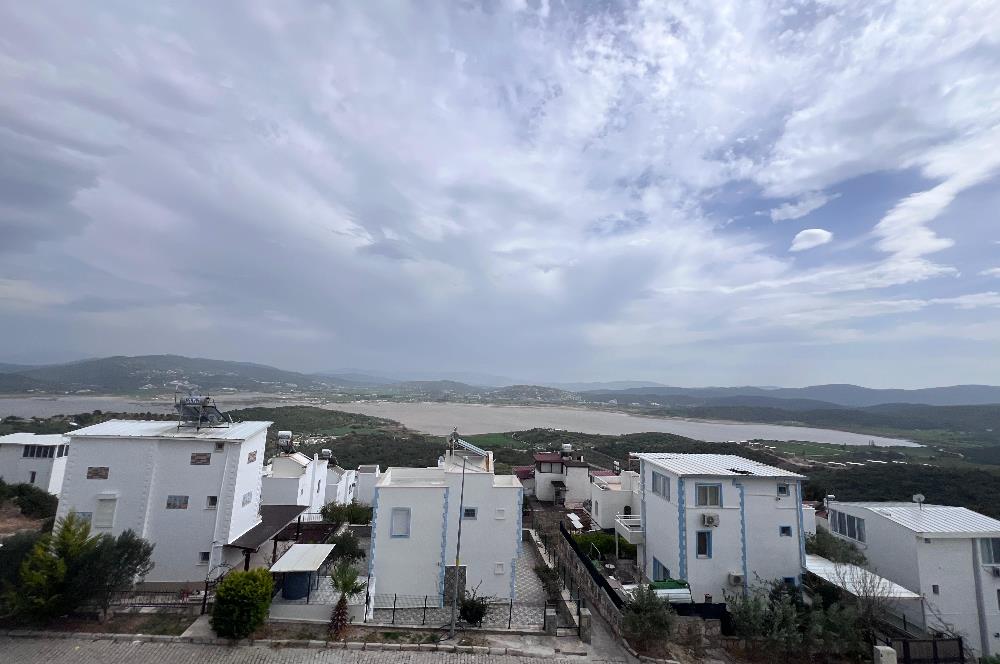 1245346266 Bodrum Adabükü Gümüşkum Sitesinde Göl Manzaralı Müstakil