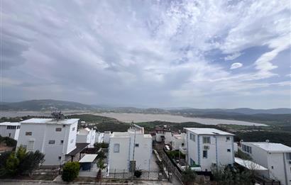 1245346266 Bodrum Adabükü Gümüşkum Sitesinde Göl Manzaralı Müstakil