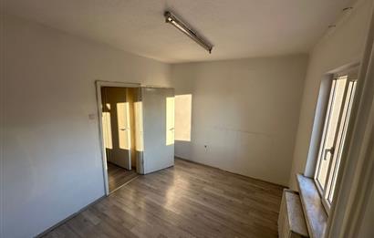 İVEDİK METRO İSTASYONU KARŞISI BOŞ 3+1 DAİRE