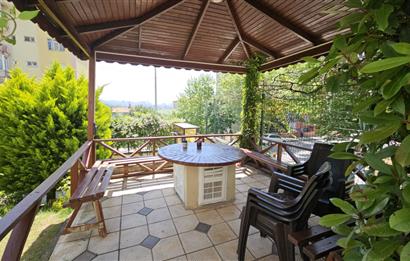 Maltepe Esenkent Mh Sunpark Sitesi'nde Havuzlu 4+2 Dubleks Daire