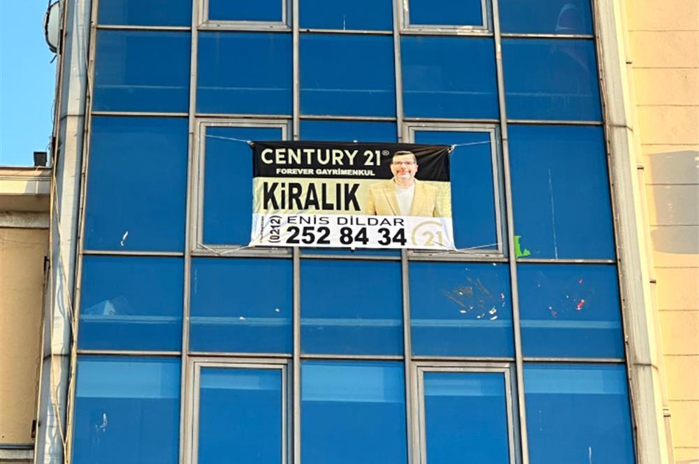 TAKSİM MEYDANINA MANZARALI KİRALIK OFİS