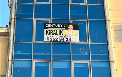 TAKSİM MEYDANINA MANZARALI KİRALIK OFİS