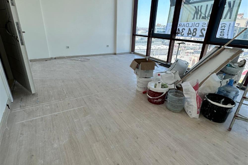 TAKSİM MEYDANINA MANZARALI KİRALIK OFİS