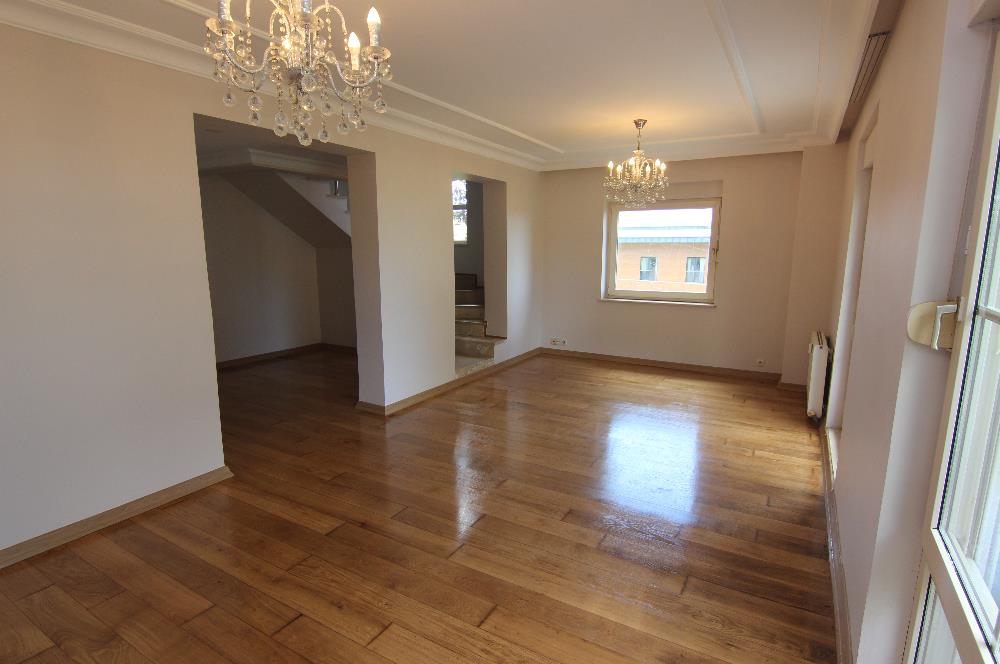ZEKERİYAKÖY YONCA EVLERİNDE KİRALIK 3+1 DAİRE