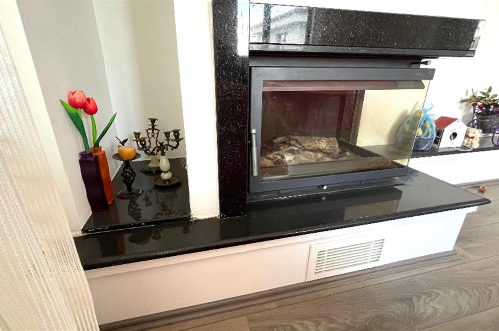 CENTURY 21 BAL'dan 3+1 fiyatına 5+2 VİLLA 