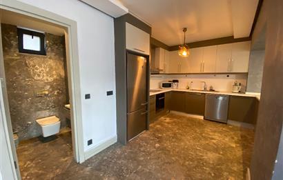 Bodrum Torba’da Kiralık Tüm Katlardan Deniz Manzaralı ve Özel Havuzlu Müstakil 5+1 Lüks Villa
