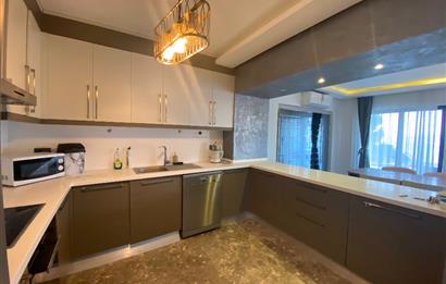 Bodrum Torba’da Kiralık Tüm Katlardan Deniz Manzaralı ve Özel Havuzlu Müstakil 5+1 Lüks Villa