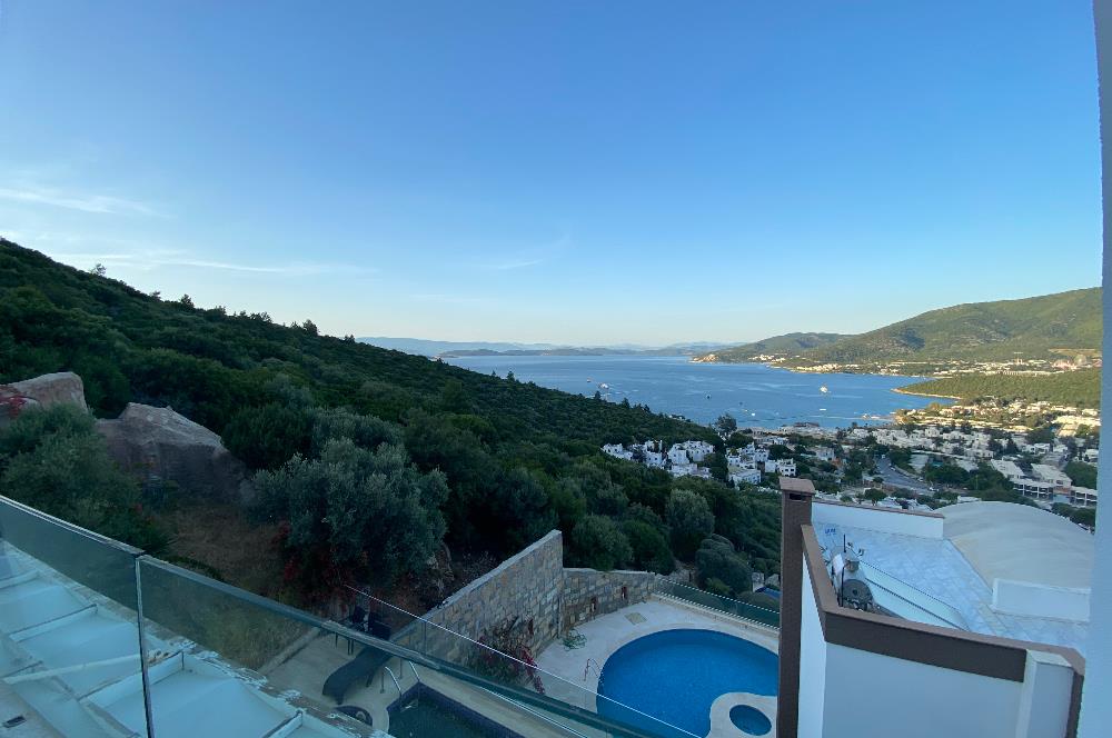 Bodrum Torba’da Kiralık Tüm Katlardan Deniz Manzaralı ve Özel Havuzlu Müstakil 5+1 Lüks Villa