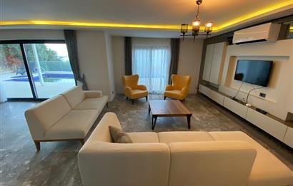 Bodrum Torba’da Kiralık Tüm Katlardan Deniz Manzaralı ve Özel Havuzlu Müstakil 5+1 Lüks Villa