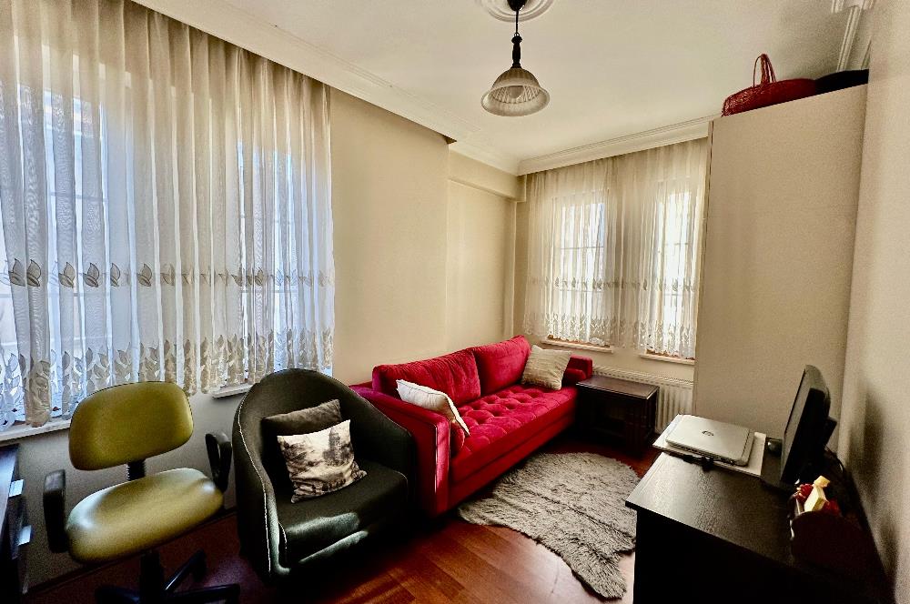 Kağıthane Satılık Daire Ab-ı Hayat Sitesinde 4+1 Fırsat Daire