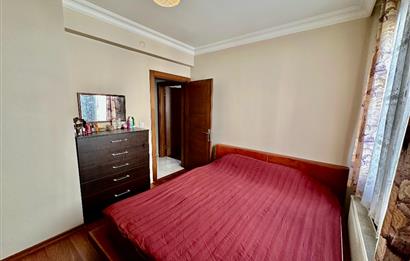 Kağıthane Satılık Daire Ab-ı Hayat Sitesinde 4+1 Fırsat Daire