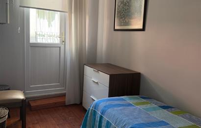 AYNALIÇEŞME ANA CADDEYE YAKIN SAKİN KONUMDA EŞYALI KİRALIK DAİRE