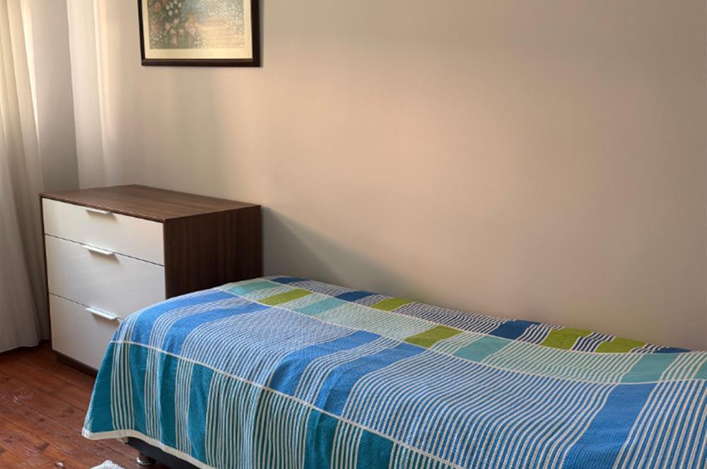 AYNALIÇEŞME ANA CADDEYE YAKIN SAKİN KONUMDA EŞYALI KİRALIK DAİRE