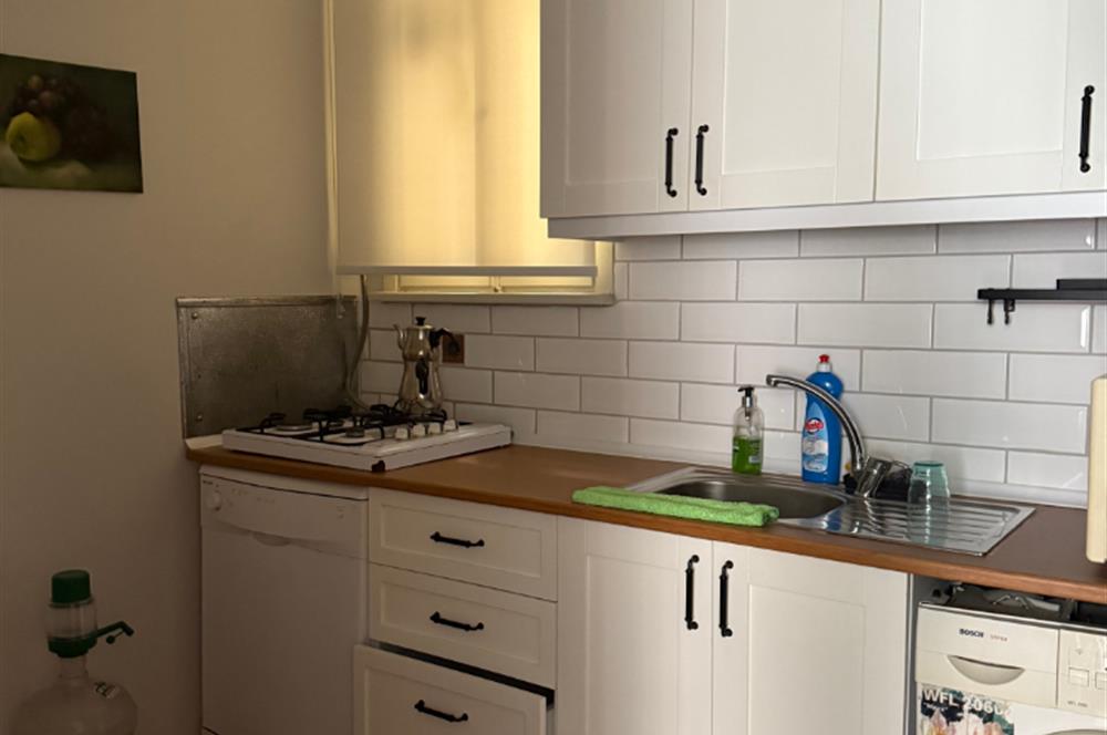 AYNALIÇEŞME ANA CADDEYE YAKIN SAKİN KONUMDA EŞYALI KİRALIK DAİRE