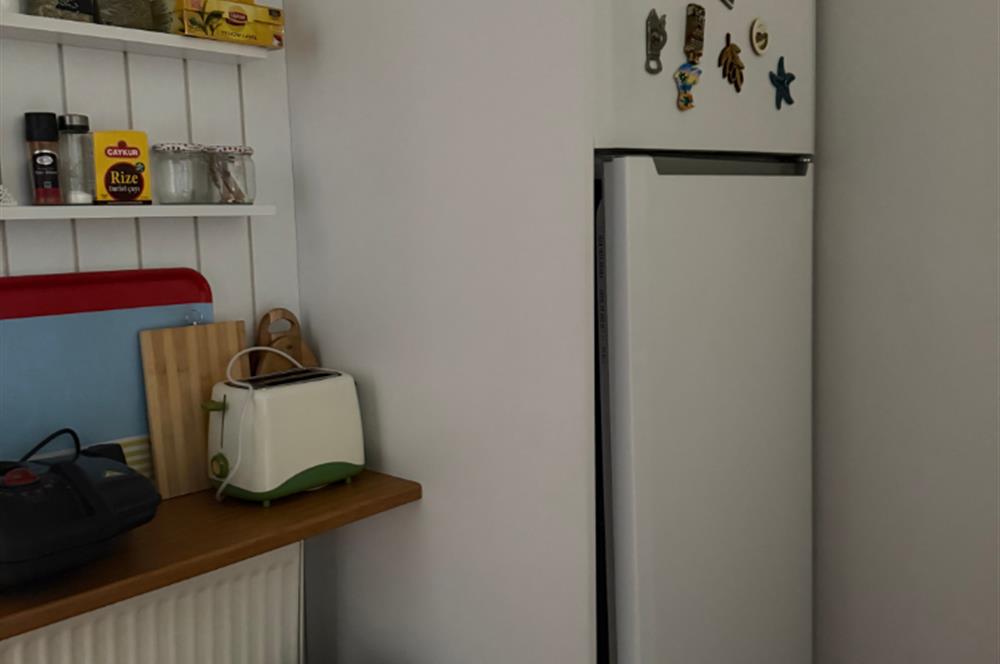 AYNALIÇEŞME ANA CADDEYE YAKIN SAKİN KONUMDA EŞYALI KİRALIK DAİRE