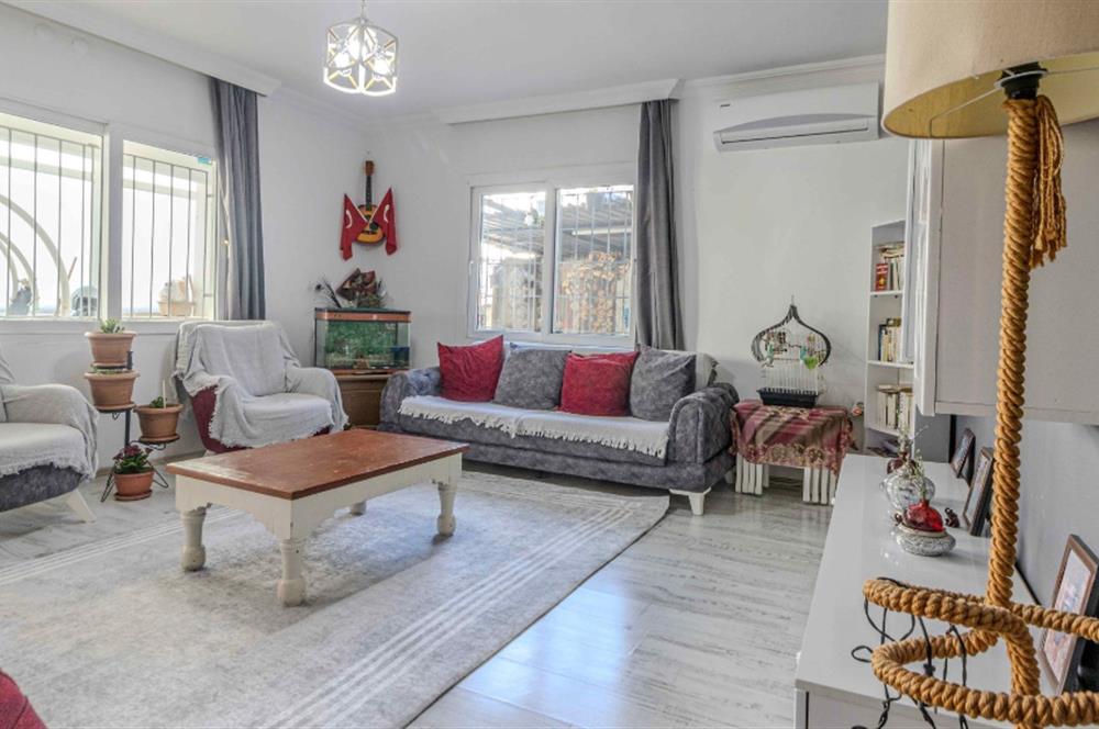 BODRUM KONACIK MERKEZİ KONUMDA ÖZEL OTOPARKLI BAHÇE KATI DAİRE