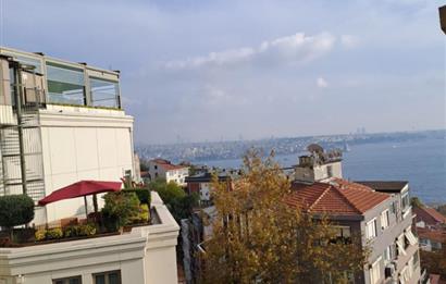 GÜMÜŞSUYU İNÖNÜ CADDESİNE PARALEL SOKAKTA SATILIK BİNA