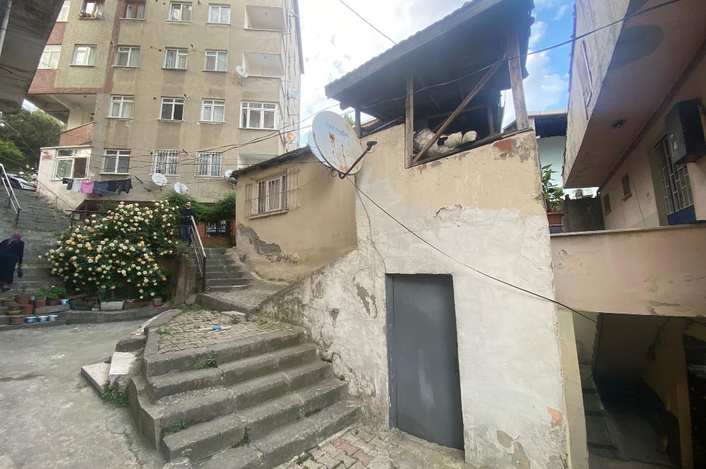 Beyoğlu Piri Paşa Mahallesinde Yatırımlık Satılık Bina