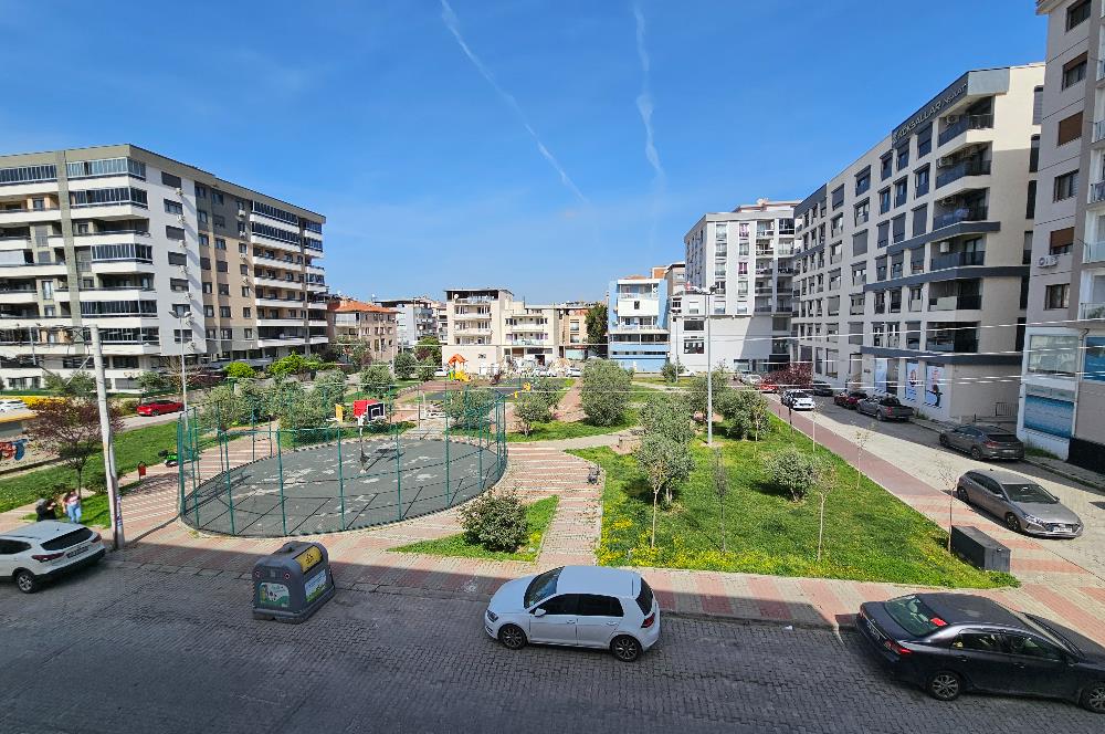 ÇİĞLİ ANADOLU CAD. 50m MESAFEDE SATILIK 2+1 DAİRE