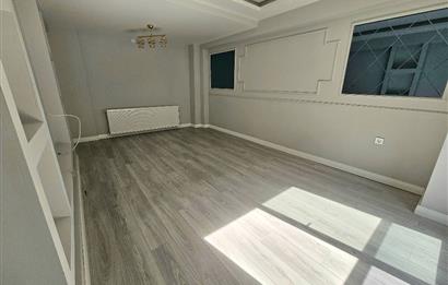 ÇİĞLİ ANADOLU CAD. 50m MESAFEDE SATILIK 2+1 DAİRE