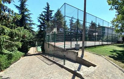ÇENGELKÖYÜN EN GÜZEL VE YEŞİL SİTESİ ORMEDE 5+1 DUBLEKS DAİRE...