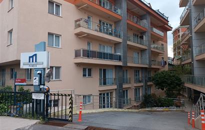 PENDIKTE DUBLEKS SATILIK DAIRE ŞEHİRDE VİLLA KONFORU