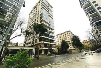 Erenköy İstasyon Caddesi Üzerinde Beyaz Eşyalı 4+1 Lüks Daire
