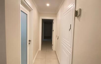 Erenköy İstasyon Caddesi Üzerinde Beyaz Eşyalı 4+1 Lüks Daire