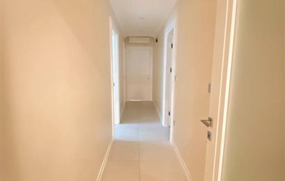 Erenköy İstasyon Caddesi Üzerinde Beyaz Eşyalı 4+1 Lüks Daire