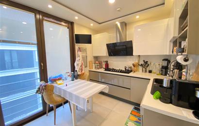 Erenköy İstasyon Caddesi Üzerinde Beyaz Eşyalı 4+1 Lüks Daire