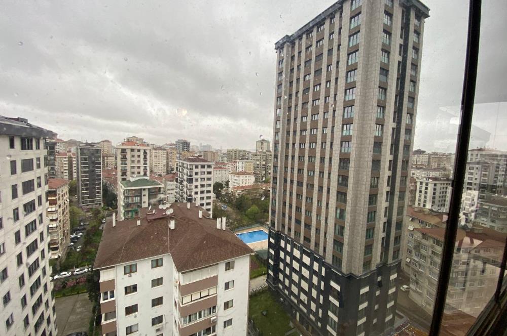 Erenköy İstasyon Caddesi Üzerinde Beyaz Eşyalı 4+1 Lüks Daire