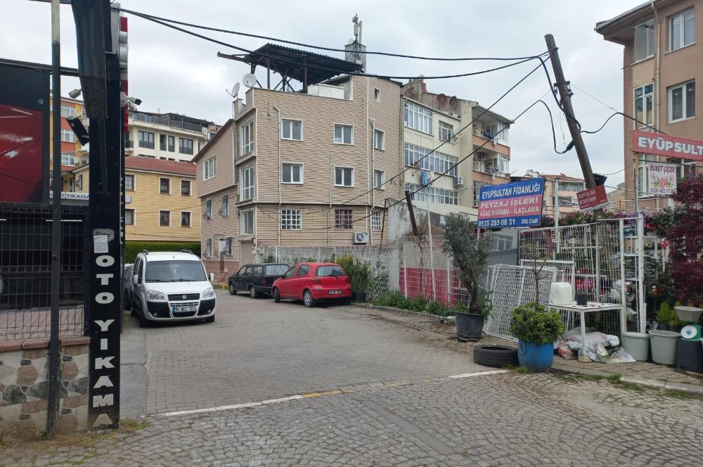 Eyüp Sultan camii'ne 550 metre müthiş konumda 5 katlı bina