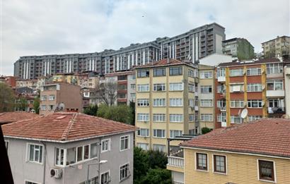 Eyüp Sultan camii'ne 550 metre müthiş konumda 5 katlı bina