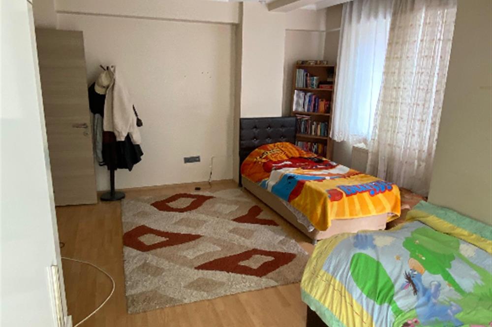 CENTURY21|NEXAR - YEŞİLOVA'DA METROBÜSE YAKIN 3+1 SATILIK DAİRE