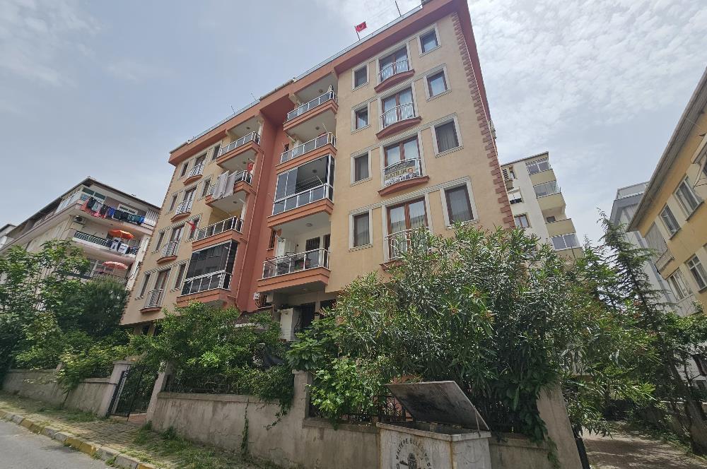 Maltepe Cevizli Mh.Satılık 3+1 Kiracısız Temiz Daire