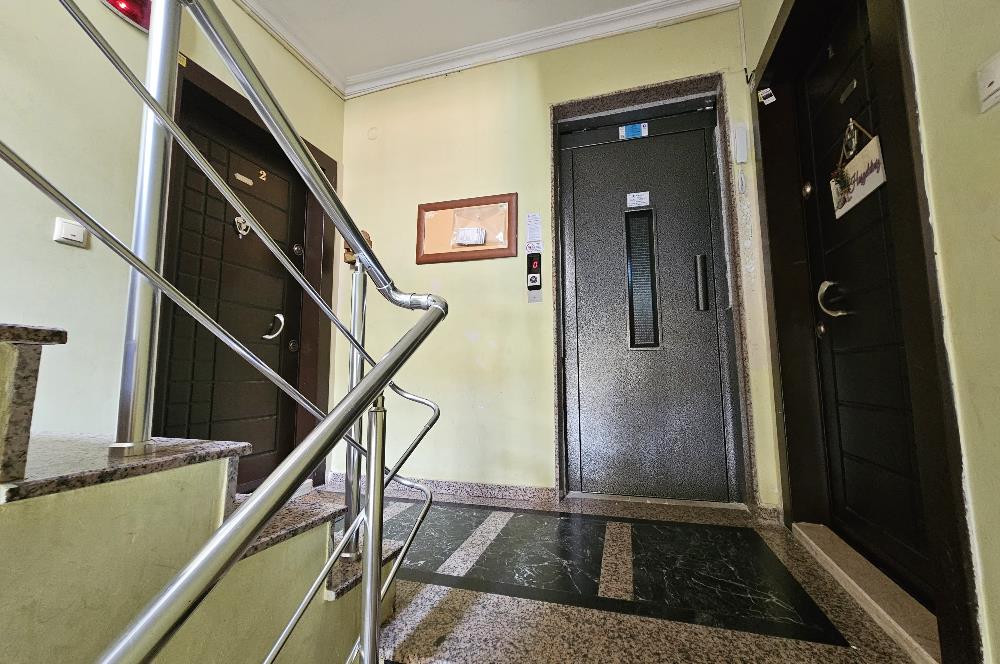 Maltepe Cevizli Mh.Satılık 3+1 Kiracısız Temiz Daire