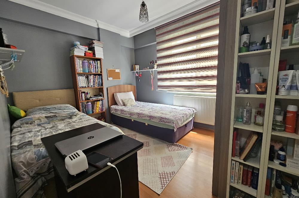 Maltepe Cevizli Mh.Satılık 3+1 Kiracısız Temiz Daire
