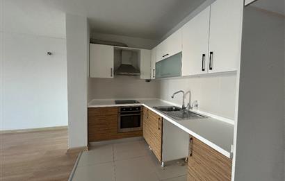 PENDİK MARİNA LİFE 1+1 BOŞ GENİŞ GÜVENLİKLİ SİTE İÇİNDE DAİRE