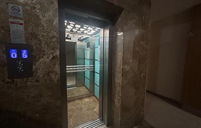 PENDİK MARİNA LİFE 1+1 BOŞ GENİŞ GÜVENLİKLİ SİTE İÇİNDE DAİRE