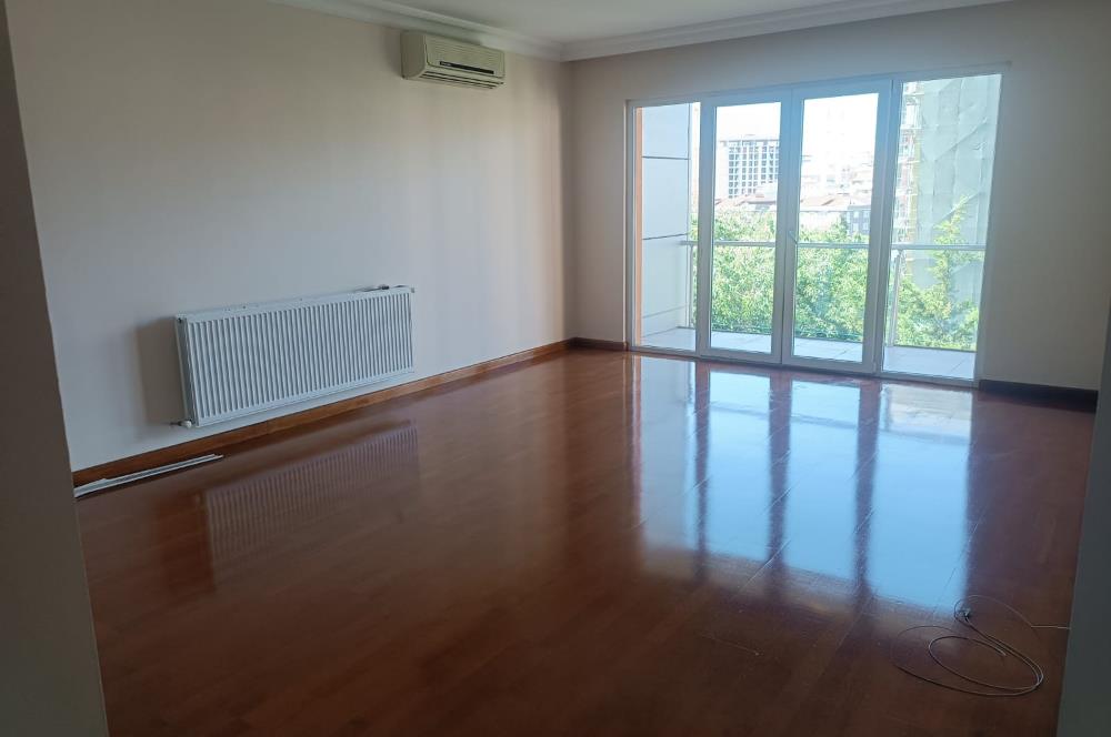 PENDIKTE DUBLEKS SATILIK DAIRE ŞEHİRDE VİLLA KONFORU