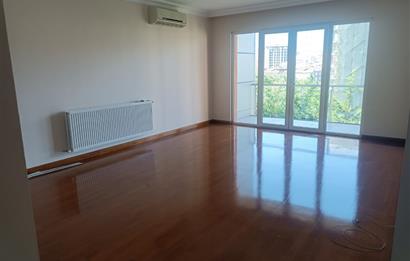 PENDIKTE DUBLEKS SATILIK DAIRE ŞEHİRDE VİLLA KONFORU