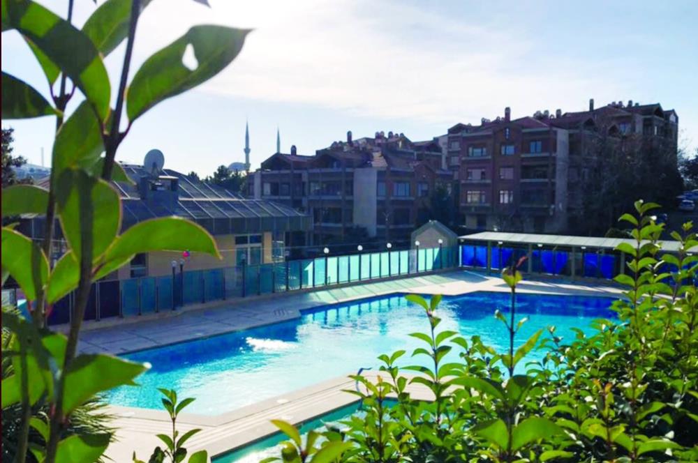 ÇENGELKÖYÜN EN GÜZEL VE YEŞİL SİTESİ ORMEDE 5+1 DUBLEKS DAİRE...
